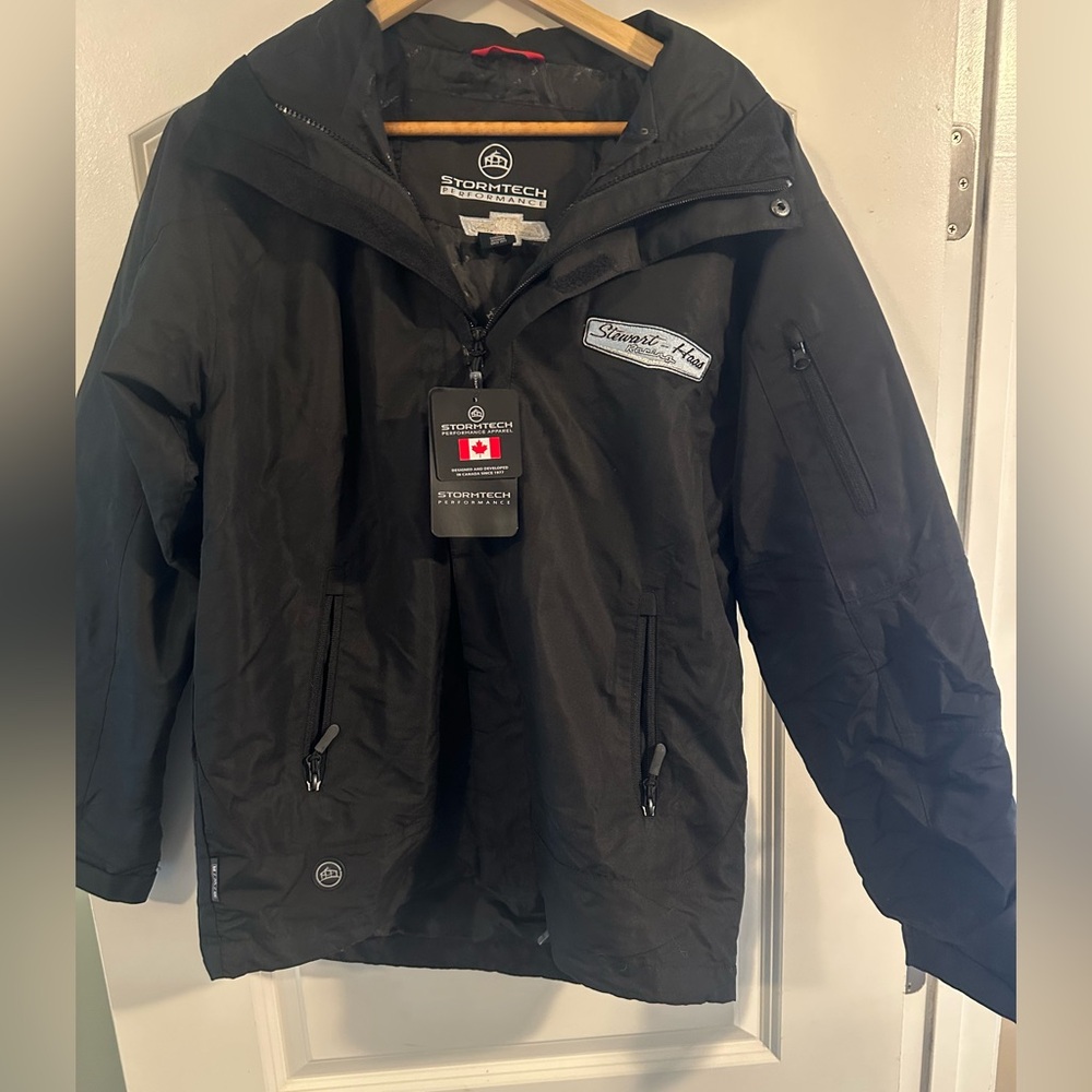 NWT customized stormtech raincoat small (A6)